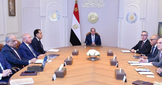الرئيس السيسى يوجه بالاستفادة من سياسة الدولة الرامية لتوطين الصناعة وتعزيز الإنتاج