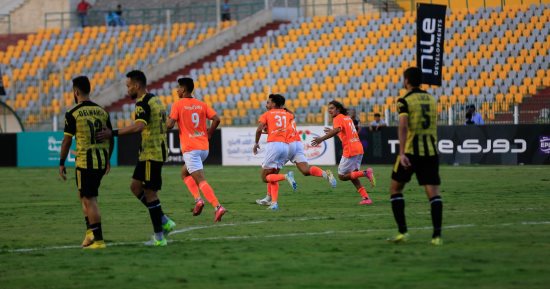 فاركو يتقدم على الجونة 1-0 فى الشوط الأول