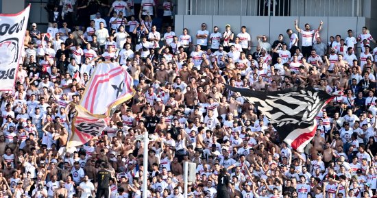 جمهور الزمالك يواصل دعم الفريق.. وترقب لطرح تذاكر مباراة سيراميكا الحاسمة