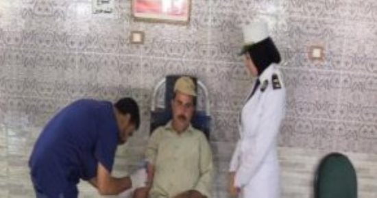 رجال الشرطة فى الشرقية يتبرعون بالدم دعما للمرضى والمصابين