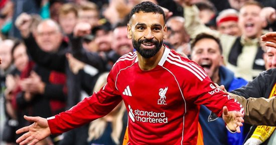 محمد صلاح يواصل تحطيم الأرقام.. التاسع تاريخيا فى صناعة الأهداف بالبريميرليج