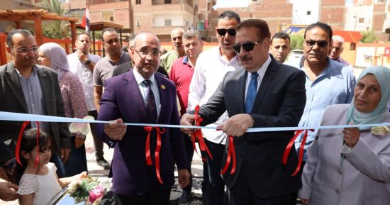 محافظ المنوفية يفتتح مدرستى الشهيدين أحمد حشيش ببروى وإسلام فايز بكفر القلشى