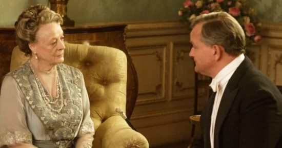 مبيعات مزاد مسلسل داونتون آبي تتجاوز التوقعات وتحقق 1.850 مليون دولار