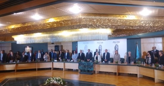 نقيب الصحفيين: صحفيو فلسطين سطروا حروفا من نور فى ظل عدوان دخل عامه الثانى