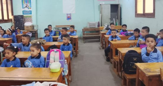 حضور مرتفع للطلاب بالمدارس فى رابع أيام العام الدراسى الجديد.. صور