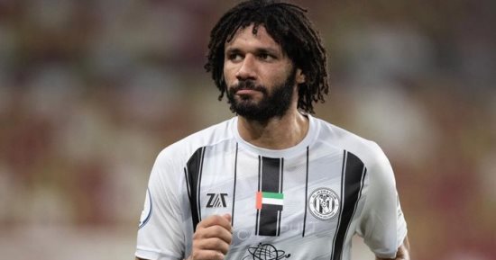 الجزيرة ضد الوحدة.. محمد النني يغادر الملعب مصابًا في الدقيقة 12 (فيديو)