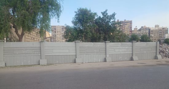 محافظ الجيزة: تركيب أسوار خرسانية بأرض المطاحن فى شارع فيصل لمنع إلقاء المخلفات