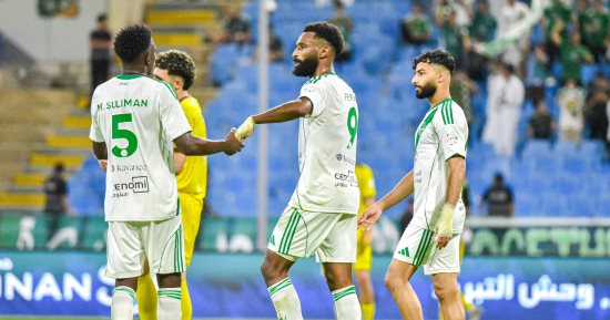الحزم ضد الأهلى.. الراقى يستعيد انتصارته فى الدورى السعودى (فيديو)