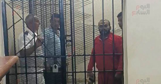 جنايات دمنهور تقضى بإعدام توربينى كفر الدوار المتهم بالاعتداء على أطفال.. فيديو