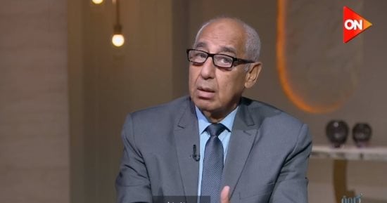 رئيس شعبة الأدوية لـ"كلمة أخيرة": لدينا مصانع محلية تنتج المكملات الغذائية بجودة عالية