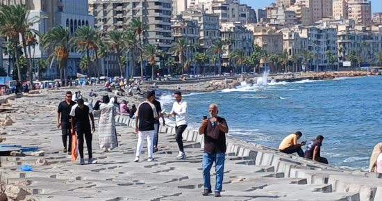 طقس خريفى مشمس على سواحل الإسكندرية والعظمى تسجل 29 درجة.. فيديو