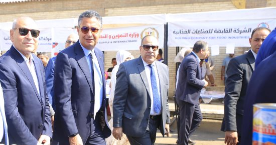وزير التموين يفتتح غدا أول 3 منافذ سلعية ضمن أكبر سلسة حكومية "carry on"