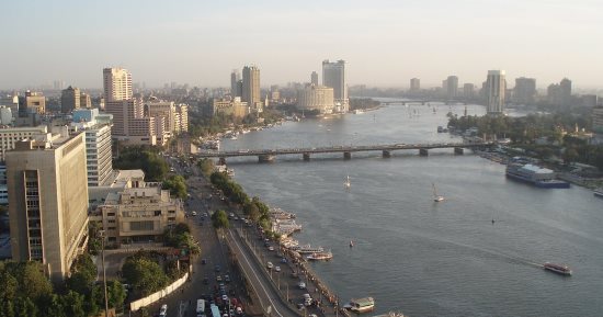 كيف وصف المصريون النيل في النصوص القديمة؟
