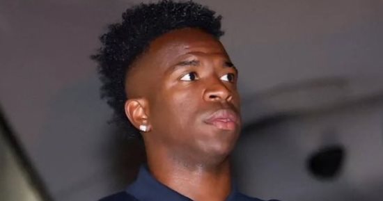 ريال مدريد يصل كازاخستان بعد رحلة 11 ساعة لمواجهة كايرات.. صور