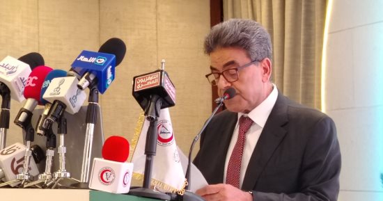 نقيب الأطباء البيطريين: الذكاء الاصطناعي قوة دافعة للابتكار فى الطب البيطرى