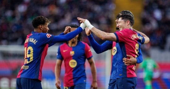 التشكيل الرسمي لمواجهة برشلونة ضد باريس سان جيرمان فى دوري الأبطال
