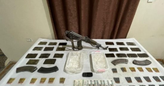 الداخلية تضرب حصون أباطرة الجريمة.. مقتل صدام قنا بعد استعراضه بسلاح فى سوق.. سقوط عنصر شديد الخطورة بحوزته مخدرات بقيمة ربع مليار جنيه.. تنفيذ عشرات الآلاف من الأحكام.. وسقوط عصابات التسول بالأطفال 