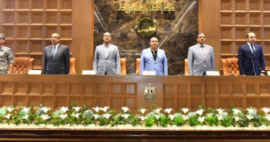 إطلاق اسم وزير الخارجية على محور مرورى جديد بأسيوط 
