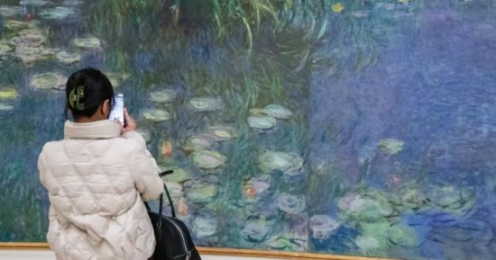 رجل أعمال مفلس يعرض لوحة مونيه للبيع بـ36.5 مليون دولار لسداد ديونه
