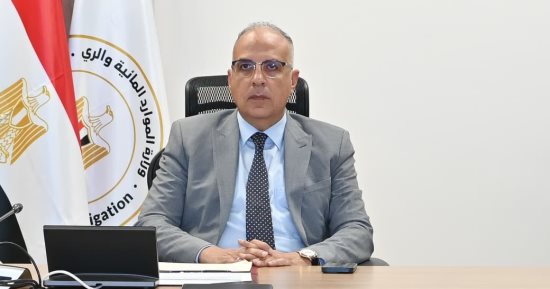 وزير الرى: غلق الآبار العشوائية فى سيوة وتشجيع على التحول للرى الحديث