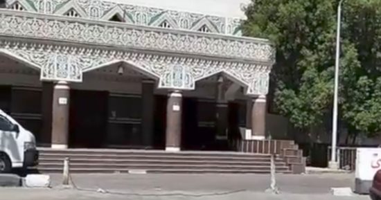 وصول جثمان محسن أبو جريشة نجم الإسماعيلى لمسجد المطافى.. فيديو وصور