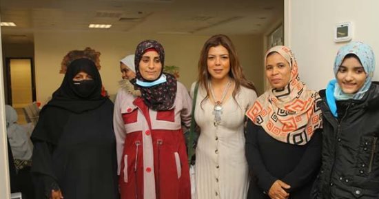 بمبادرة إنسانية.. النجمة ناهد السباعى تدعم محاربات سرطان الثدى فى شهر أكتوبر الوردى بالأقصر.. صور