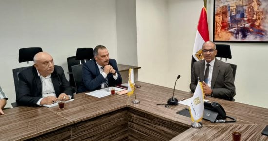 نائب وزير الإسكان يُتابع موقف مشروعات الصرف الصحى ضمن "مشروع الصرف المتكامل"