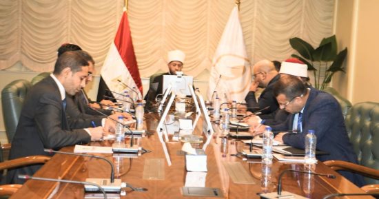 وزير الأوقاف: استمرار خطة تدريب عمال المساجد على ضوابط التعامل الحسن مع رواد بيوت الله
