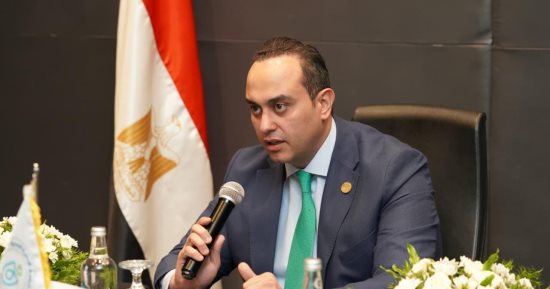 الرعاية الصحية توافق على إنشاء وحدتين لزراعة النخاع بمجمعى الأقصر والسويس