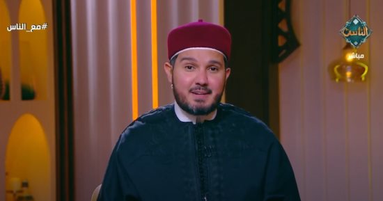 الشيخ أحمد الطلحي: الصلاة على النبي ﷺ مفتاح السعادة ودواء القلوب