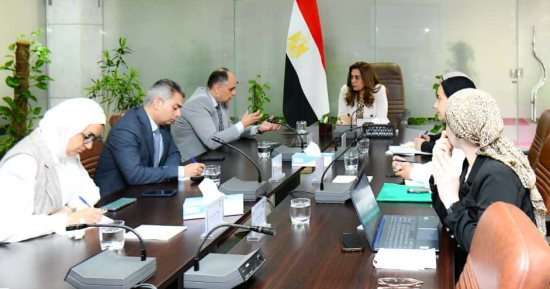 منال عوض توجه بتحقيق التوازن بين الحماية والاستثمار البيئى المستدام
