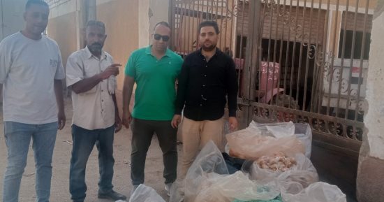 تحرير محاضر لمخالفات بمنشآت غذائية والتحفظ على منتجات غذائية في بنى سويف