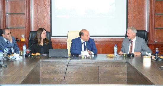 طب قصر العينى وطب الأسنان يعقدان اجتماعا مع جامعة كيل الألمانية لبحث التعاون