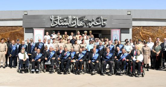 القوات المسلحة تنظم معرضا فنيا لإبداعات المحاربين القدماء