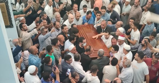 التفاصيل الأخيرة فى حياة الراحل الدكتور أحمد عمر هاشم.. حضر قبل وفاته للقرية لوداع الأهالى ووصى بدفنه بجوار جده.. أقام معاهد أزهرية ومكتبا لتحفيظ القرآن.. وعكف 15 عاما لكتابة شرح صحيح البخارى لمحاربة التطرف