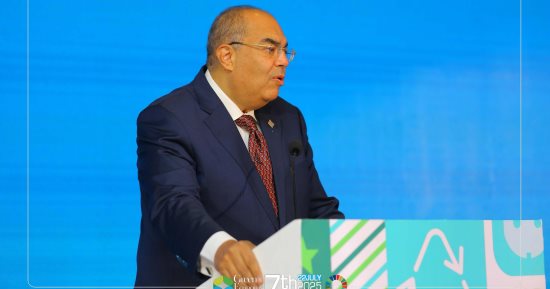 محمود محيى الدين: نطالب أن تكون رواتب المعلمين من أعلى الرواتب