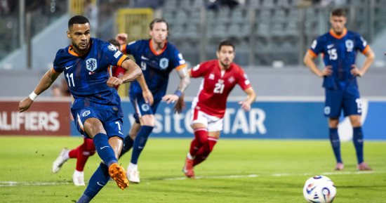 مالطا ضد هولندا.. منتخب الطواحين يتفوق بهدف جاكبو فى الشوط الأول (فيديو)