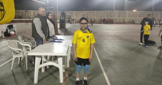 رفض معايشة ناشئ طائرة دجلة في هولندا