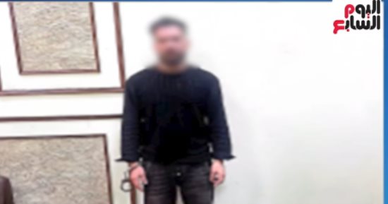 اعترافات مثيرة لدجال كرموز: طبقت ما شاهدته من الراحل أحمد زكى فى البيضة والحجر