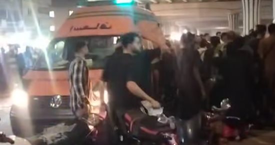 إصابة شاب ووالدته صدمتهما سيارة ملاكي في البراجيل بالجيزة