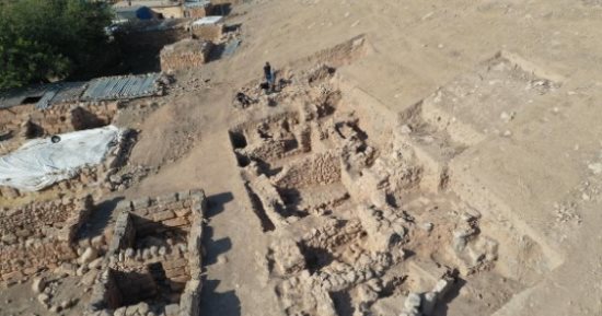 اكتشاف مجمع عام من العصر الحديدى عمره 3000 عام فى مدينة سوجماتار بتركيا