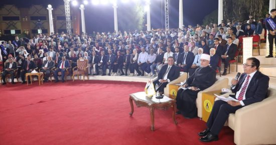 المفتى:الأخلاق لا تستقيم بغير الدين وضعف الالتزام بالقيم الدينية والعرفية هو بداية الانهيار في أي مجتمع