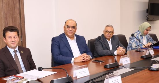 محافظ دمياط يرأس اجتماع الهيئة الإقليمية لتنشيط السياحة