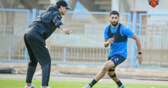 عمرو قلاوة خارج حسابات علي ماهر في مواجهة سيراميكا والطلائع بالدوري الممتاز