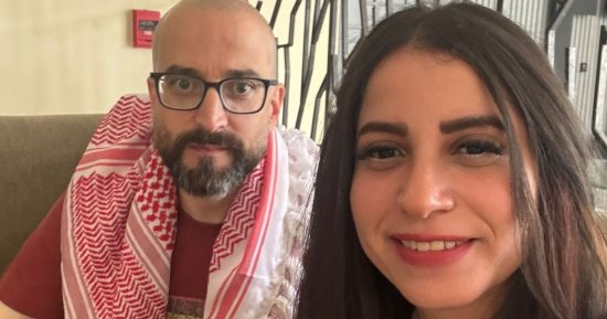 قضى 21 عاما بسجون الاحتلال.. اليوم السابع يلتقى مع خندقجى بعد وصوله القاهرة