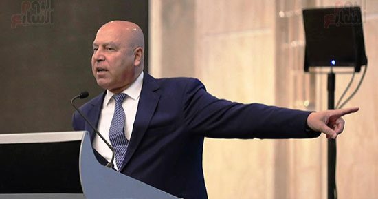 كامل الوزير: نسعى لإنشاء مصانع لإنتاج مكونات وسائل النقل