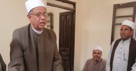 وكيل الأوقاف بسوهاج يترأس لجنة المتابعة فى جولة تفتيشية مفاجئة على المساجد