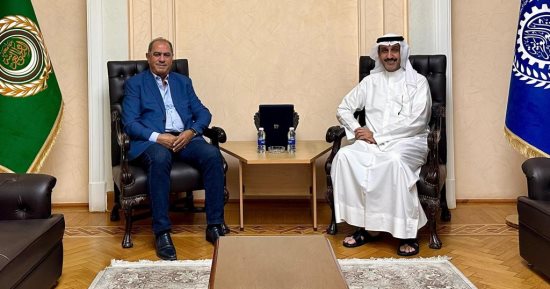 العمل العربية تبحث مع الاتحاد الدولى لنقابات العمال العرب المستجدات الإقليمية