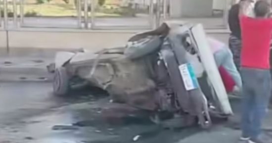 أوناش المرور ترفع حطام حادث تصادم طريق السويس الصحراوى  