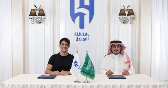 الهلال يجدد رسميا عقد المغربي ياسين بونو حتى 2028